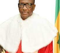 Macky nomme un nouveau président de la Cour suprême