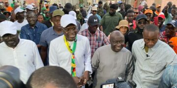 Campagne électorale : Khalifa Sall et Idrissa Seck montrent la voie dans la cité du rail 5 Campagne électorale : Khalifa Sall et Idrissa Seck montrent la voie dans la cité du rail