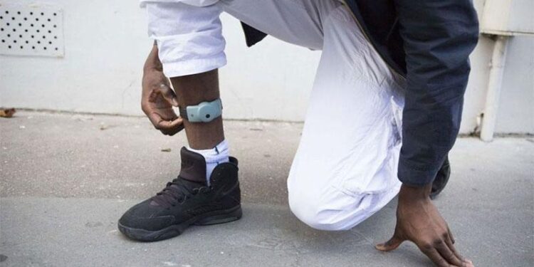 El Malick Ndiaye se débarrasse de son bracelet électronique 1 El Malick Ndiaye se débarrasse de son bracelet électronique