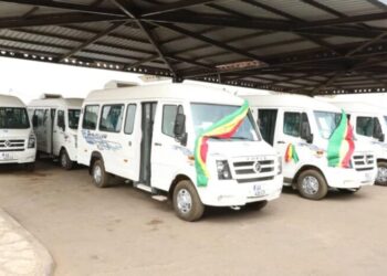 Renouvellement du parc automobile : 200 véhicules interurbains remis aux transporteurs à Thiès