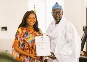 Passation de service au ministère de la Microfinance : Le souhait de Victorine Ndèye à Alioune Badara Dione