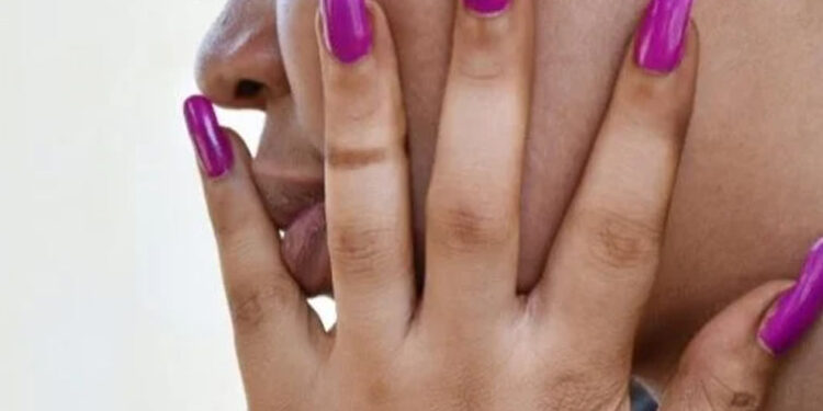 Dans l’intimité des accros à l’intraveineuse [suite] : «La beauté a un coût et je suis prête à en payer le prix»  