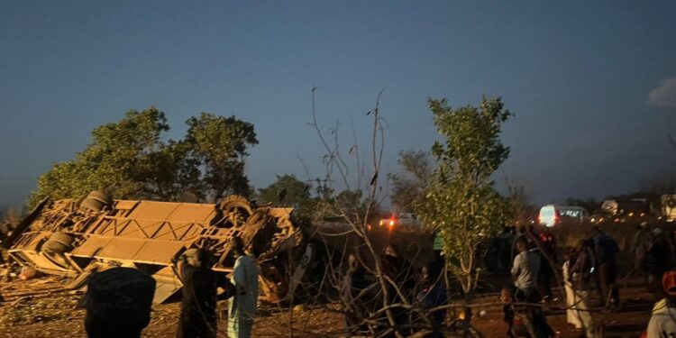 Accident à Koungheul : le bilan grimpe à 14 morts 1 Accident à Koungheul : le bilan grimpe à 14 morts