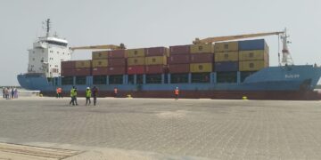 Port de Ziguinchor : reprise du transport de l&rsquo;anacarde par voie maritime après deux ans d&rsquo;attente