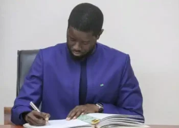 L’article qui « nomme » le Général Kandé Attaché de défense