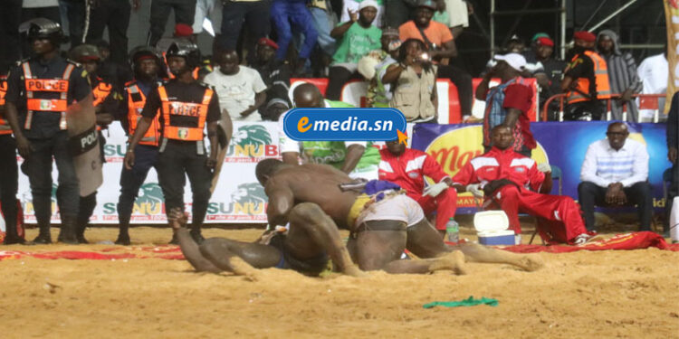 Arène Nationale : Après le grand-frère, Balla Gaye 2, Eumeu Sène bat le frangin, Sa Thiès