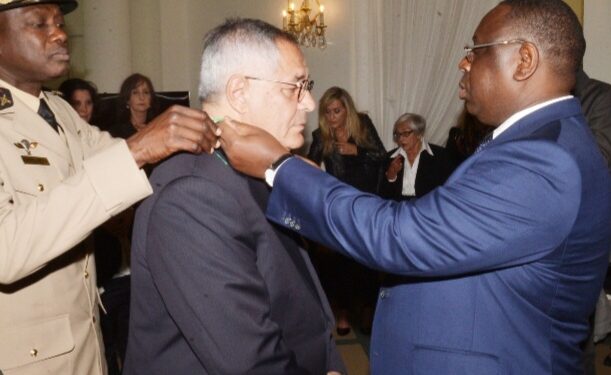 "Quand Macky Sall m'a dit : "Grand frère, est-ce que tu peux dire à Sarkozy qu’il me manque plus de 150 millions d’euros..." (Bourgi) 1 « Quand Macky Sall m’a dit : « Grand frère, est-ce que tu peux dire à Sarkozy qu’il me manque plus de 150 millions d’euros… » (Bourgi)