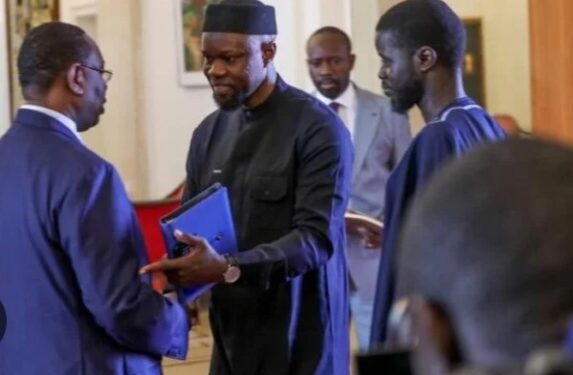 "Comment le Président Sall a fait gagner Diomaye-Sonko» (Bourgi)  1 « Comment le Président Sall a fait gagner Diomaye-Sonko» (Bourgi)