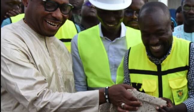 Extension du Cem Seydina Issa Laye : Barth’ pose des briques pour l'avenir 1 Extension du Cem Seydina Issa Laye : Barth’ pose des briques pour l’avenir