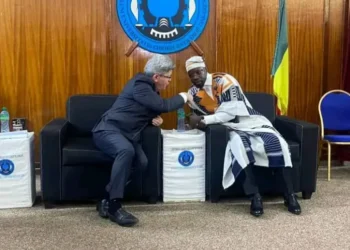 Mélenchon : «Peut-être qu’un jour, vous voterez (l’homosexualité »