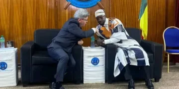 Mélenchon : «Peut-être qu’un jour, vous voterez (l’homosexualité »