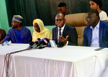 Visite d’écoles : les engagements pris par le ministre de l’Éducation nationale, Moustapha Guirassy