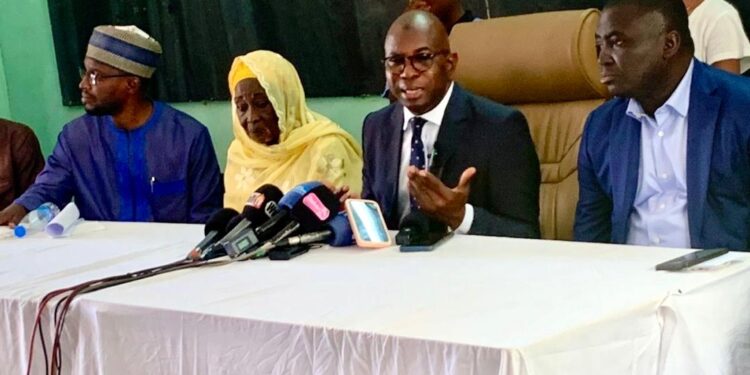 Visite d'écoles : les engagements pris par le ministre de l’Éducation nationale, Moustapha Guirassy 1 Visite d’écoles : les engagements pris par le ministre de l’Éducation nationale, Moustapha Guirassy