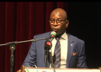 Tournée académique et sociale : Les conseils du ministre Moustapha Guirassy aux élèves de terminale  9 Tournée académique et sociale : Les conseils du ministre Moustapha Guirassy aux élèves de terminale