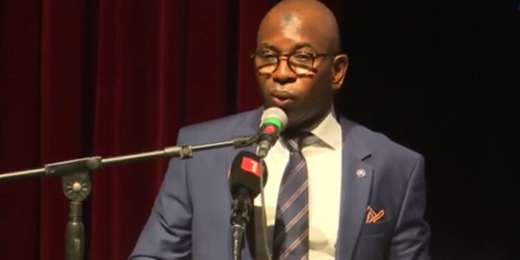 Tournée académique et sociale : Les conseils du ministre Moustapha Guirassy aux élèves de terminale  1 Tournée académique et sociale : Les conseils du ministre Moustapha Guirassy aux élèves de terminale