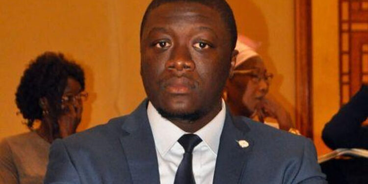 Baisse des prix : « Pourquoi depuis 10 jours, le ciment est en mévente… » (Ousmane Mbaye Dg Dangote) 1 Baisse des prix : « Pourquoi depuis 10 jours, le ciment est en mévente… » (Ousmane Mbaye Dg Dangote)