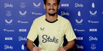 Officiel : Iliman Ndiaye quitte l’OM pour Everton