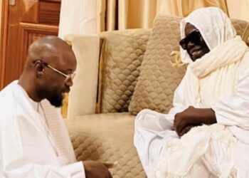 Touba : Le Premier ministre Ousmane Sonko reçu par Serigne Mountakha Mbacké  1 Touba : Le Premier ministre Ousmane Sonko reçu par Serigne Mountakha Mbacké