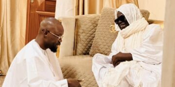 Touba : Le Premier ministre Ousmane Sonko reçu par Serigne Mountakha Mbacké 