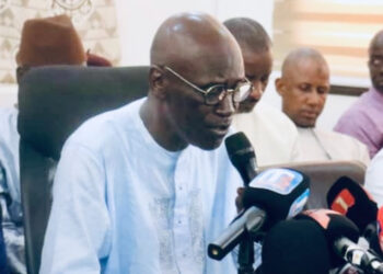 Justice, foncier, prix de l’eau, contrats,… : L’APR conteste les déclarations du président BDF et précise 