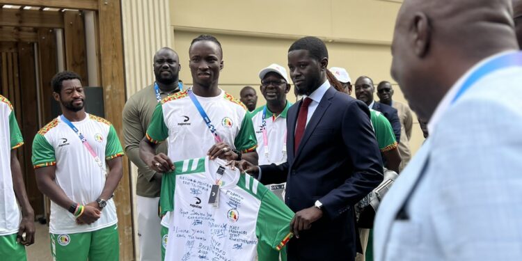 JO 2024 à Paris : Le président de la République débarque chez les Lions olympiques 1 JO 2024 à Paris : Le président de la République débarque chez les Lions olympiques