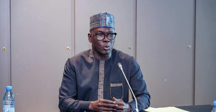«Pourquoi la future Cour constitutionnelle peut invalider cette loi d’amnistie» (Pr Babacar Gueye, constitutionnaliste) 1 «Pourquoi la future Cour constitutionnelle peut invalider cette loi d’amnistie» (Pr Babacar Gueye, constitutionnaliste)