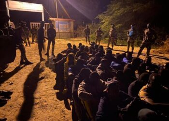 Migrations : 189 candidats interpellés à terre par la Marine