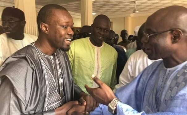 TAS charge Diomaye et Sonko : "Ils nous avaient promis la rupture de l’allégeance à la France..." 1 TAS charge Diomaye et Sonko : « Ils nous avaient promis la rupture de l’allégeance à la France… »