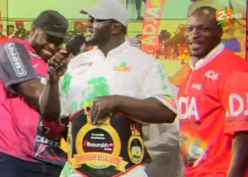 Albourakh intronise Balla Gaye 2 «Empereur de la lutte»