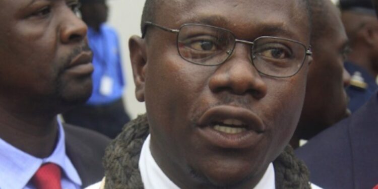 Arrêté  pour escroquerie et abus de confiance : Famara Ibrahima Cissé (Acsif) admis aux urgences