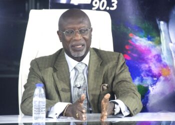 « Il y a des problèmes dans la composition du gouvernement dès le départ» (Economiste)