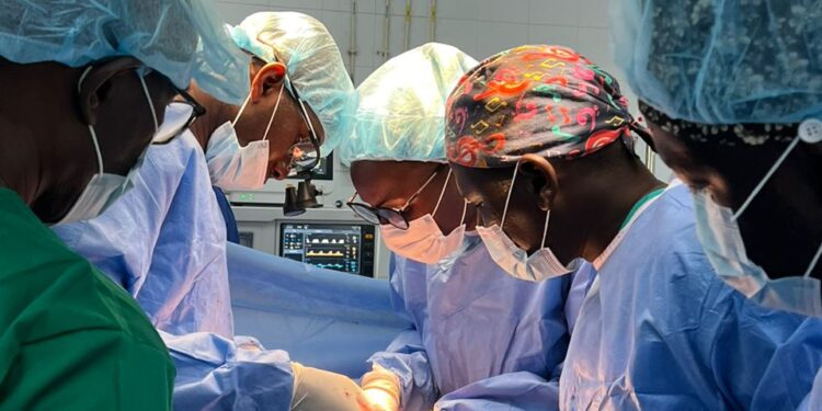 Transplantation rénale réussie : Et de quatre pour l’Hôpital militaire de Ouakam ! 1 Transplantation rénale réussie : Et de quatre pour l’Hôpital militaire de Ouakam !