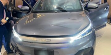 Transports terrestres modernes : la CFAO mobility lance son premier véhicule 100% électrique au Sénégal en partenariat avec TotalEnergie