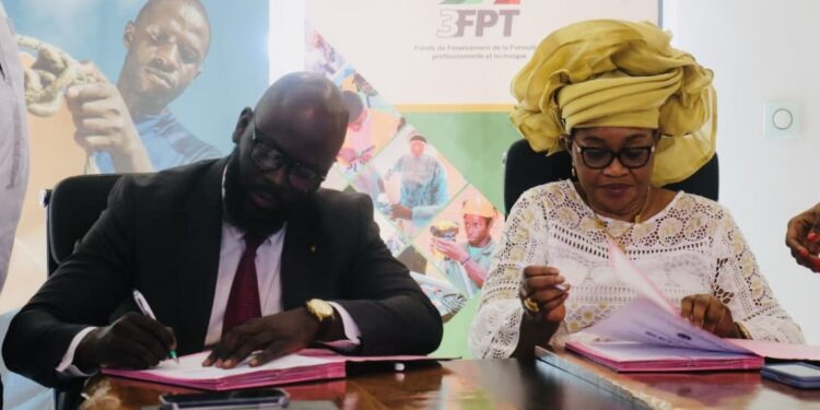 La DER/FJ et le 3FPT signent une convention de 80 millions pour former 629 bénéficiaires 1 La DER/FJ et le 3FPT signent une convention de 80 millions pour former 629 bénéficiaires