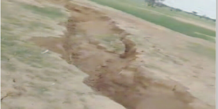 Craintes autour d’une fissure de terrain dans le Podor : des experts se prononcent sur le phénomène