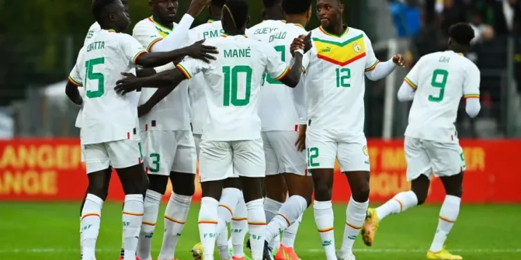 Éliminatoires CAN-2025 : Voici les 26 lions convoqués par Aliou Cissé pour affronter le Burkina et le Burundi  1 Éliminatoires CAN-2025 : Voici les 26 lions convoqués par Aliou Cissé pour affronter le Burkina et le Burundi