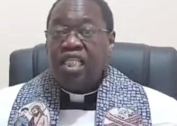 La réponse voilée de Abbé André Latyr Ndiaye à Sonko