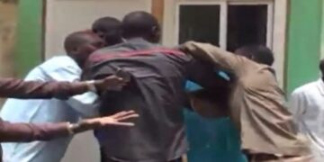 KAFFRINE Une bagarre entre deux frères consanguins se solde par la mort du cadet à Thianta 5 KAFFRINE Une bagarre entre deux frères consanguins se solde par la mort du cadet à Thianta