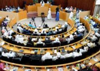 URGENT : La Commission des lois rejette le projet de dissolution du Hcct et du Cese