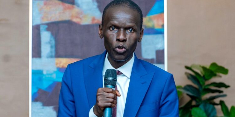 Accusation des syndicalistes sur la gestion du Port : Waly Diouf Bodian dément et ... 1 Accusation des syndicalistes sur la gestion du Port : Waly Diouf Bodian dément et …