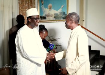 Amadou Ba chez l’archevêque de Dakar