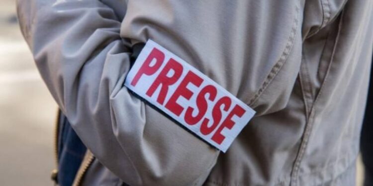 Presse sénégalaise : Se réinventer ou disparaître