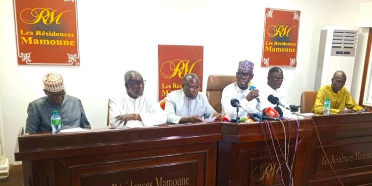 Scénario inattendu pour la dissolution de l'Assemblée : La société civile sort le bulletin du dialogue 1 Scénario inattendu pour la dissolution de l’Assemblée : La société civile sort le bulletin du dialogue