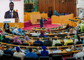 Session plénière portant sur le projet de dissolution des institutions Hcct et Cese : La majorité parlementaire fustigent la démarche de Diomaye Faye 2 Session plénière portant sur le projet de dissolution des institutions Hcct et Cese : La majorité parlementaire fustigent la démarche de Diomaye Faye