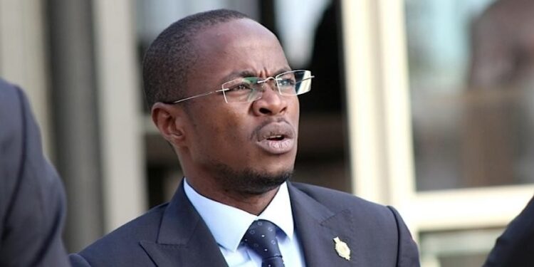 Assemblée nationale : Les députés de BBY déposent une motion de censure  1 Assemblée nationale : Les députés de BBY déposent une motion de censure