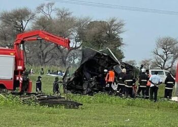 16 morts dans un accident à Ndangalma : Le bus transportait simultanément des passagers et des bonbonnes de gaz  1 16 morts dans un accident à Ndangalma : Le bus transportait simultanément des passagers et des bonbonnes de gaz