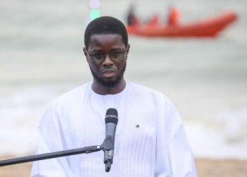 28 morts après le chavirement d’une pirogue à Mbour : Le Président Diomaye Faye sur les lieux du drame