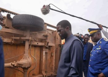 Autoroute à péage : Le président Diomaye Faye tombe sur un accident à Mbao (images)