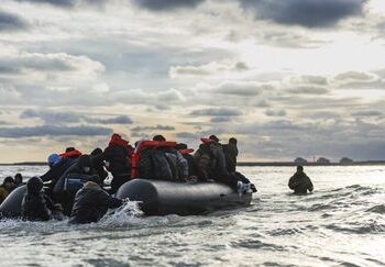Pirogue de migrants découverte aux Mamelles : 30 corps sans vie dénombrés pour le moment  1 Pirogue de migrants découverte aux Mamelles : 30 corps sans vie dénombrés pour le moment