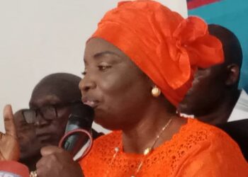 Emigration irrégulière : L’Appel de Mimi Touré aux parents 4 Emigration irrégulière : L’Appel de Mimi Touré aux parents